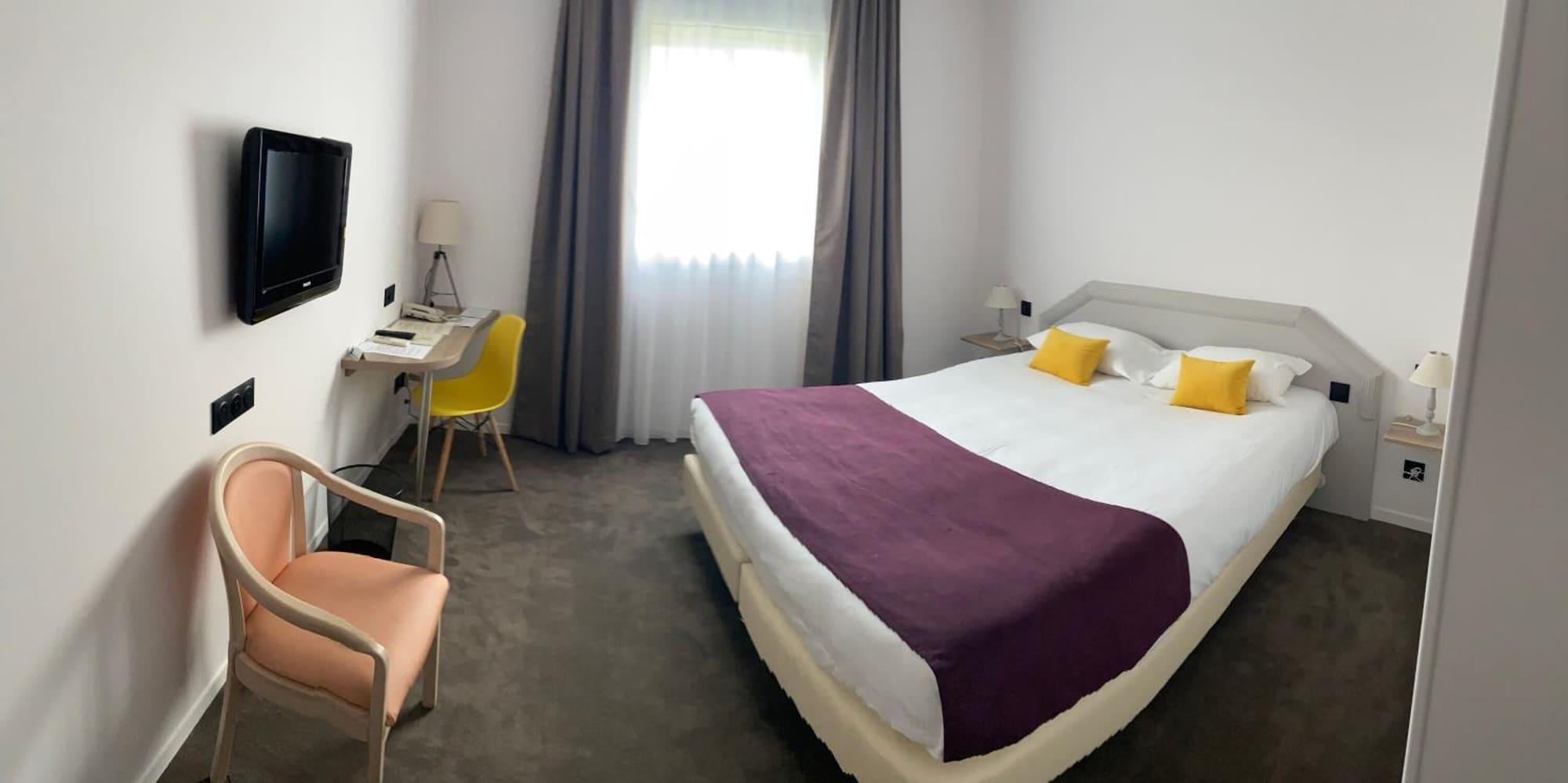 Le Manoir Hotell Orchies Eksteriør bilde