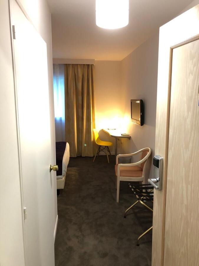 Le Manoir Hotell Orchies Eksteriør bilde